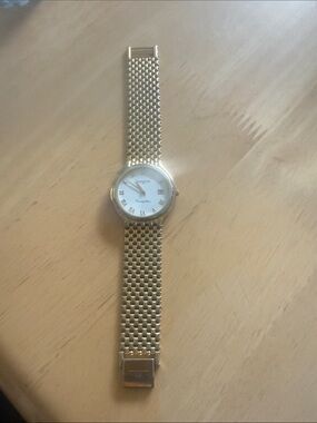 Classic Gold-Tone Mesh Bracelet Watch with White Dial Swiss